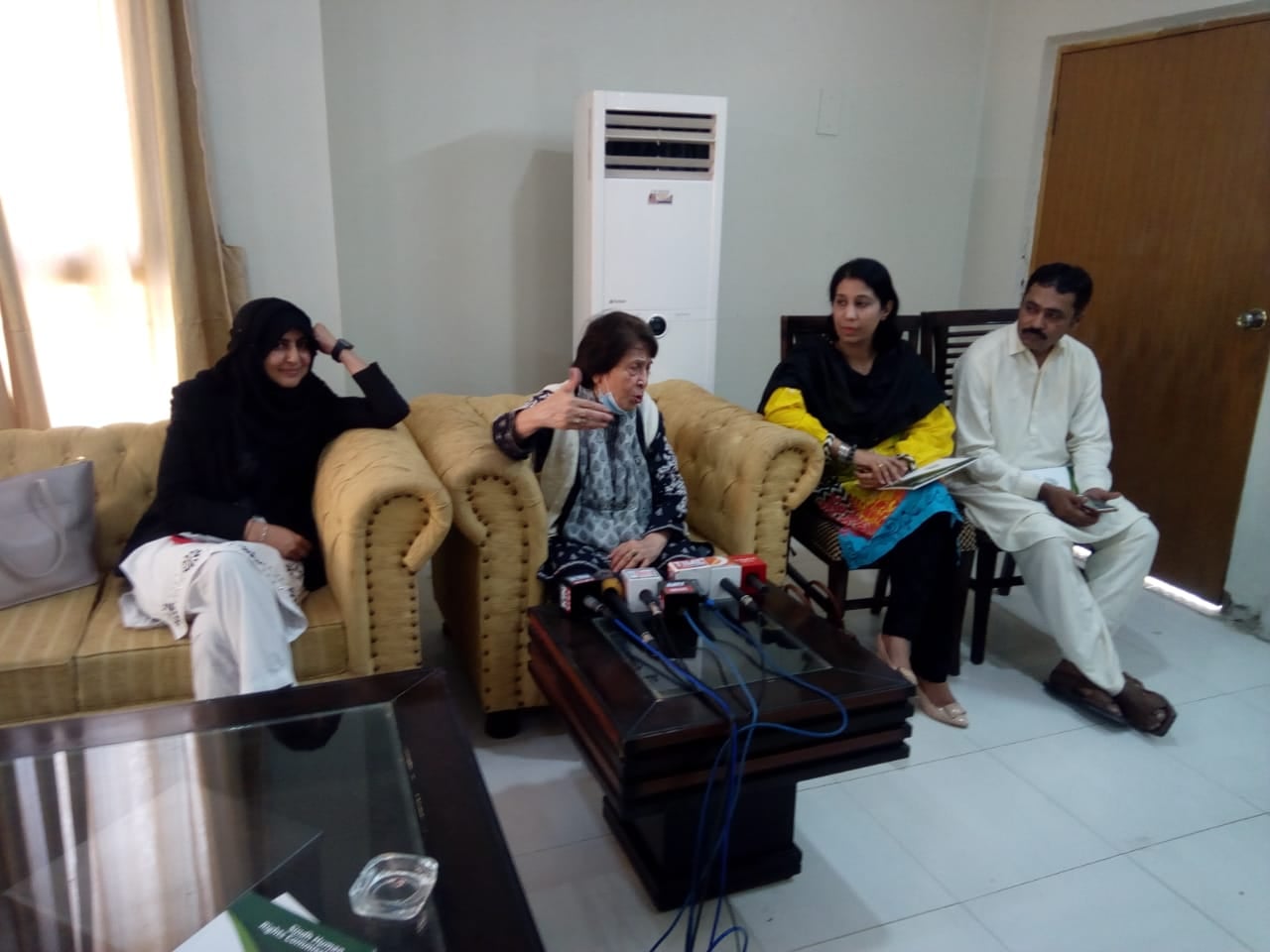 Chairperson SHRC chaired a meeting of Civil Society at Circuit House, Sukkur