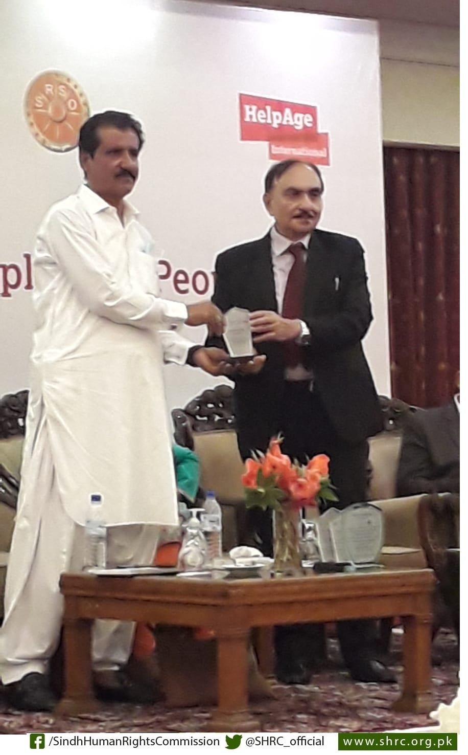 Mr. Aslam Shaikh, Judicial Member-II, SHRC received an “Appreciation Award”