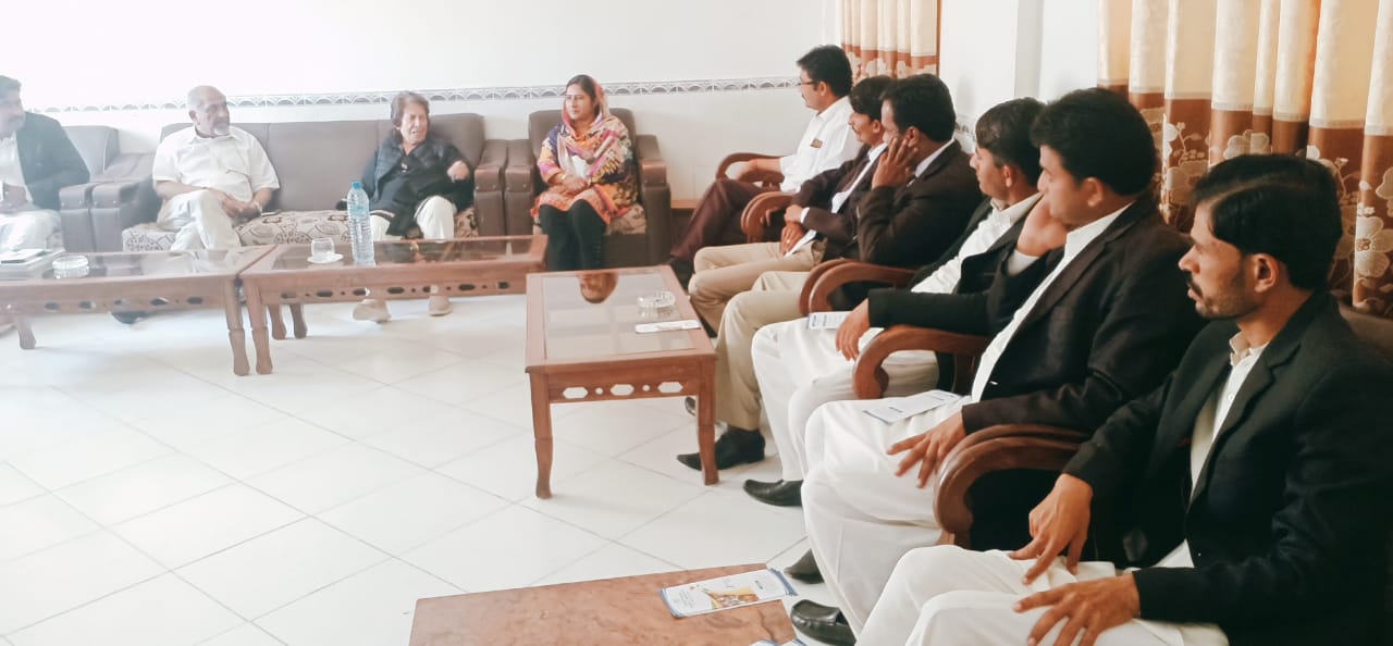 Justice (R) Majida Razvi, Chairperson, Sindh Human Rights Commission (SHRC), met with District Bar Tharparkar